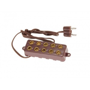 Multipresa con 5 uscite...