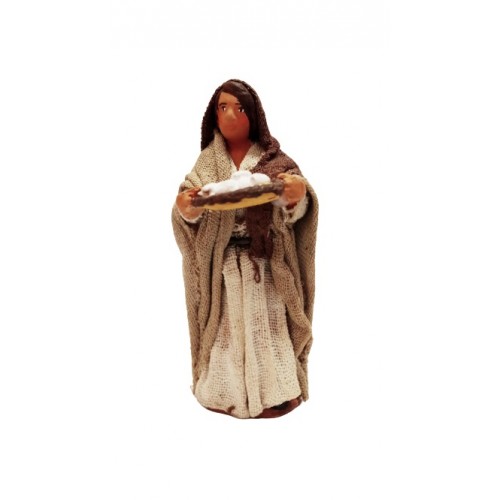 Donna con piatto di formaggio cm 7...