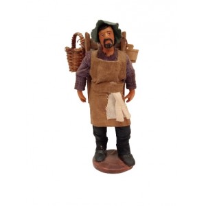 Uomo con botti e cesti...