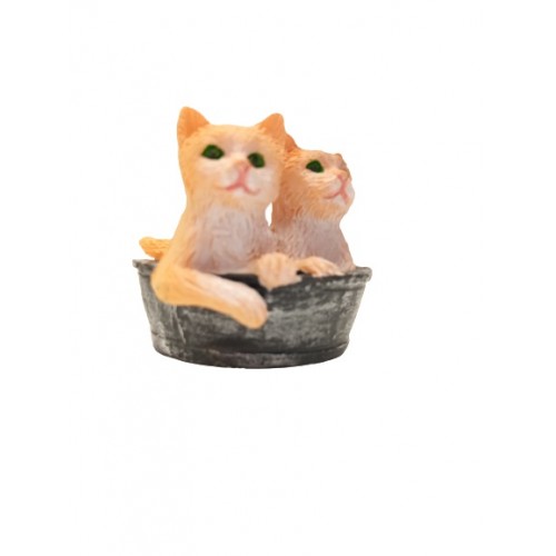 Gattini nella tinozza H 2,9 cm Resina