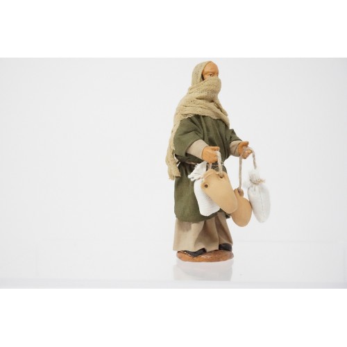 Donna viandante mora con anfore cm 10...