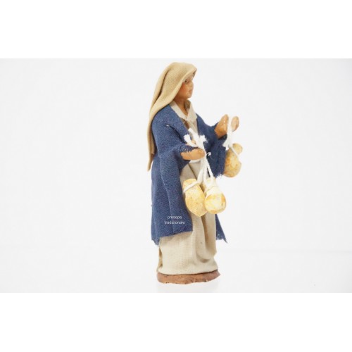 Donna con formaggi cm 7 terracotta e...