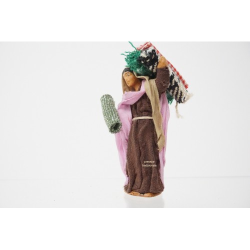 Donna con stoffe cm 7 terracotta e...