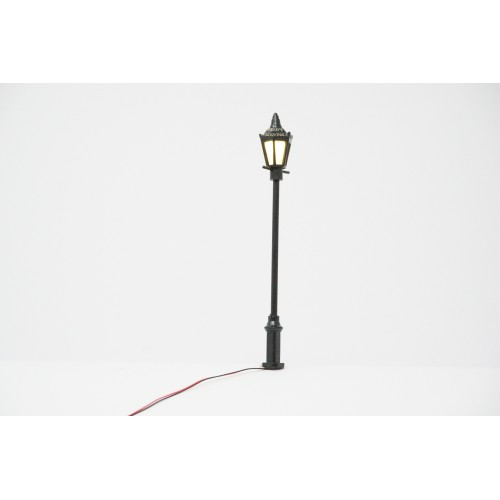 Lampione 1.00x h8 cm  con spina Bassa...