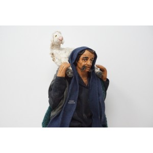 Uomo con pecora con pecora... 2