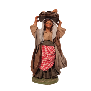 Donna con cesto di pane cm...