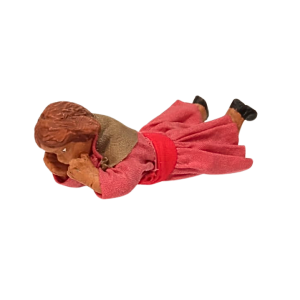 Bambina sdraiata cm 13...