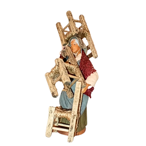 Donna con sedie addosso cm 10...