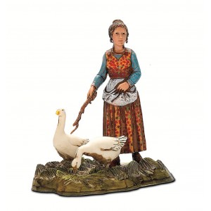 Donna con oca 10cm Moranduzzo