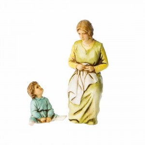 Donna che cuce con bambino...